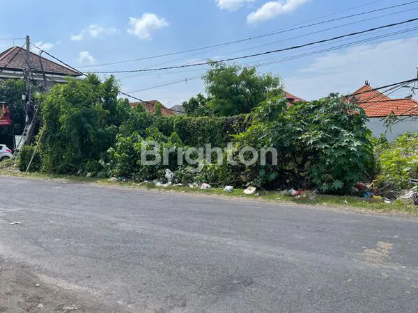 image DIJUAL TANAH HOOK LUAS 400M2 LOKASI STRATEGIS DI JL MUDING INDAH, KEROBOKAN KAJA  (3)