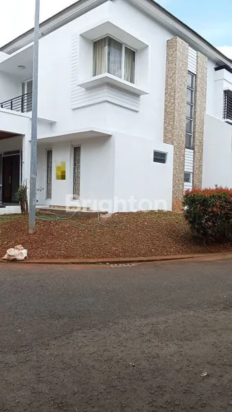 image RUMAH MEWAH CLUSTER ICON COSMO BSD TANGERANG (1)