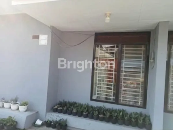 image DI JUAL RUMAH SIAP PAKAI DI PERUMAHAN JARUM KUDUS (4)