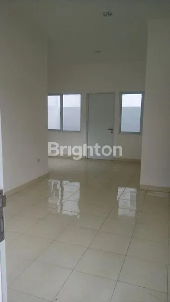 image RUMAH NYAMAN 2 LANTAI DI CLUSTER PREMIUM SERPONG LAGOON – SOUTH FLAMINGO (2)