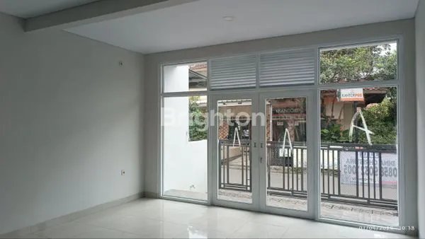 image DIJUAL 1 UNIT RUMAH BARU 2 LANΤΑΙ + RUANG USAHA YANG LOKASINYA DI DAERAH LEUWIPANJANG, KOTA BANDUN (3)