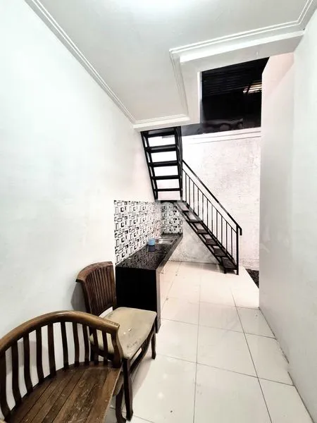 image EMERALD RESIDENCE BINTARO RUMAH SEWA HOMIE SIAP HUNI DISCOVERY KEBAYORAN (8)