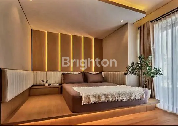 image DIJUAL BESERTA ISINYA 1 UNIT RUMAH 2 LANTAI, MEWAH, THEMATIC DAN SIAP HUNI YANG LOKASINYA DI TATAR TARUBHAWANA KOTA BARU PARAHYANGAN, PADALARANG (6)