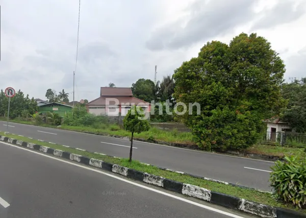 TANAH BONUS BANGUNAN JL AHMAD YANI RAYA SUNGAILIAT BANGKA BELITUNG MURAH STRATEGIS ROW 8 MOBIL