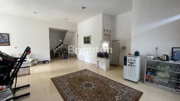 image DIJUAL 1 UNIT RUMAH 1,5 LANTAI YANG LOKASINYA DI CIKAJANG AΝΤΑΡΑΝΙ (4)