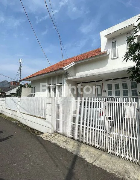 image DIJUAL 1 UNIT RUMAH 1,5 LANTAI YANG LOKASINYA DI CIKAJANG AΝΤΑΡΑΝΙ (1)