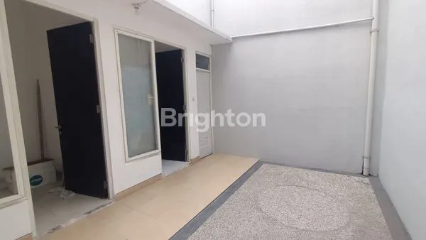 image RUMAH 2 LANTAI SIMPANG DARMO REGENCY (7)