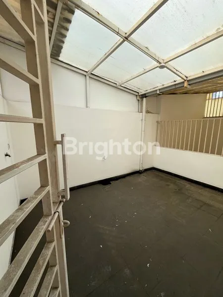 image RUMAH PIK LAYAR PERMAI KAYARA 8X15 FULL RENOVASI (7)