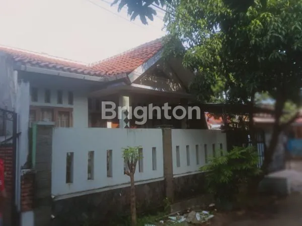 image RUMAH SIAP HUNI LOKASI AMAN & NYAMAN AREA STRATEGIS KE FASILITAS UMUM (5)