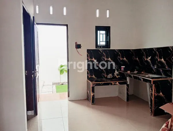 image SANGAT CANTIK DAN SIAP HUNI SEPERTI RUMAH BARU DI TEMBUNG MEDAN (6)