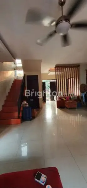 image EKSKLUSIF! RUMAH 2 LANTAI DI ROYAL DUTA TOWN HOUSE – CIWARUGA, PARONGPONG LUAS, NYAMAN, DAN SIAP HUNI! (3)