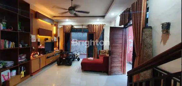 image EKSKLUSIF! RUMAH 2 LANTAI DI ROYAL DUTA TOWN HOUSE – CIWARUGA, PARONGPONG LUAS, NYAMAN, DAN SIAP HUNI! (2)