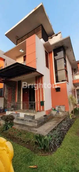 image EKSKLUSIF! RUMAH 2 LANTAI DI ROYAL DUTA TOWN HOUSE – CIWARUGA, PARONGPONG LUAS, NYAMAN, DAN SIAP HUNI! (7)