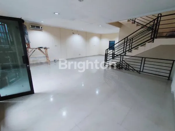 image RUKO HOOK 3,5 LANTAI BEBAS BANJIR – TANJUNG DUREN BARAT (1)