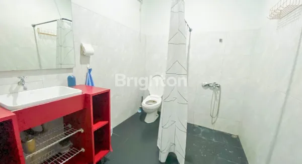 image RUMAH CANTIK SIAP HUNI LOKASI STRATEGIS TEBET (5)