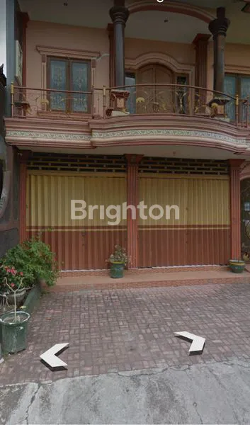 PERKANTORAN DI JALAN UTAMA KOTA TABANAN