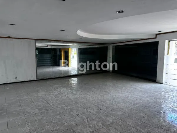 RUKO 3 LANTAI SANGAT STATEGIS JARANG ADA DT TENGAH KOTA CIMAHI JL. RAYA BESAR MAINROAD