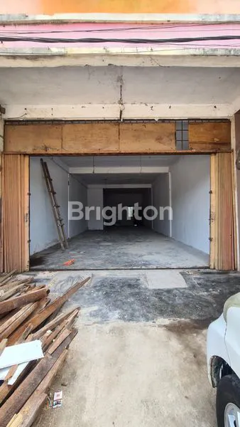 RUKO STRATEGIS 2 LANTAI DI PURI NIAGA BATU AJI - DEKAT RS & MALL