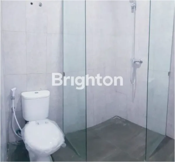 image RUMAH GRESS MODERN MINIMALIS DI PAKUWON CITY (3)