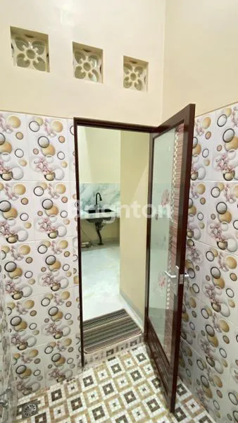 image RUMAH BARU MINIMALIS 2 LANTAI (3)