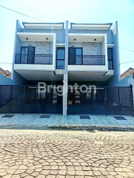 image DIJUAL RUMAH MINIMALIS 2 LANTAI DI NIRWANA EKSEKUTIF RUNGKUT SURABAYA (1)