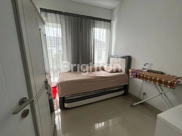 image RUMAH MEWAH 2 LANTAI THE SAVIA BSD - CLUSTER EXCLUSIVE ONE GATE (7)