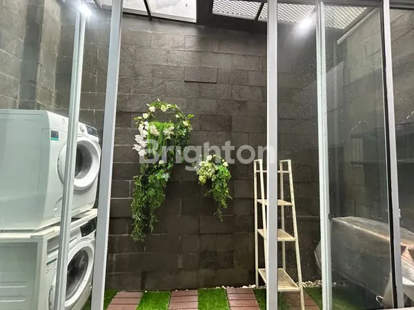 image RUMAH MEWAH 2 LANTAI THE SAVIA BSD - CLUSTER EXCLUSIVE ONE GATE (8)