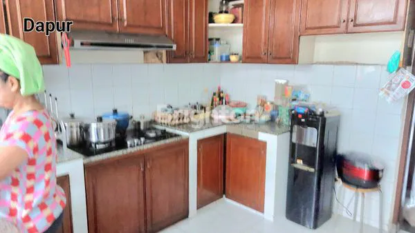 image RUMAH MEWAH SIAP PAKAI SEMI FURNISH HANYA 7 MENIT DARI UNIV MARANATHA (8)