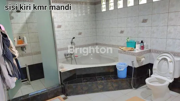 image RUMAH MEWAH SIAP PAKAI SEMI FURNISH HANYA 7 MENIT DARI UNIV MARANATHA (7)