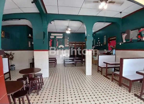 image RUMAH COCOK UNTUK TEMPAT USAHA (2)