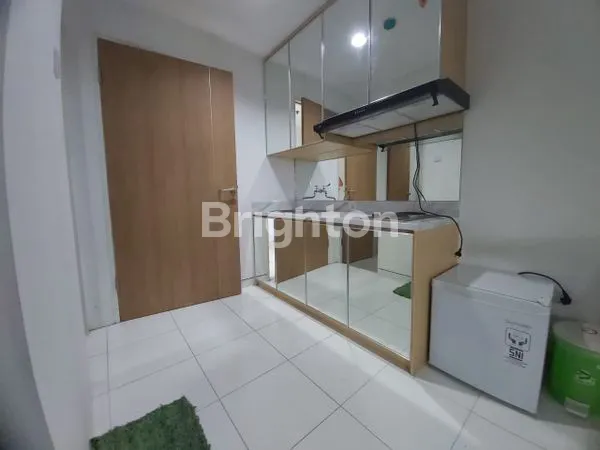 image APARTEMEN STUDIO DEKAT UMS DAN RSO FULL FURNISED DI MENARA ONE PABELAN. (3)