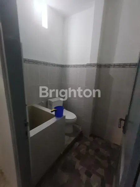 image RUMAH 2 LANTAI SEMI FURNISH DI FAJAR INDAH SOLO - DEKAT TOL NGEMPLAK (6)