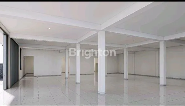 image RUKO HOOK PREMIUM 3 LANTAI DI BULUH INDAH DENPASAR (4)