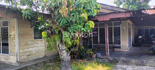 image RUMAH DIJUAL STRATEGIS TENGAH KOTA PEKANBARU  (3)