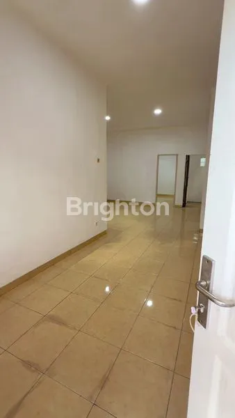 image RUMAH SIAP HUNI DI VILLA MELATI MAS – LOKASI STRATEGIS & NYAMAN (4)