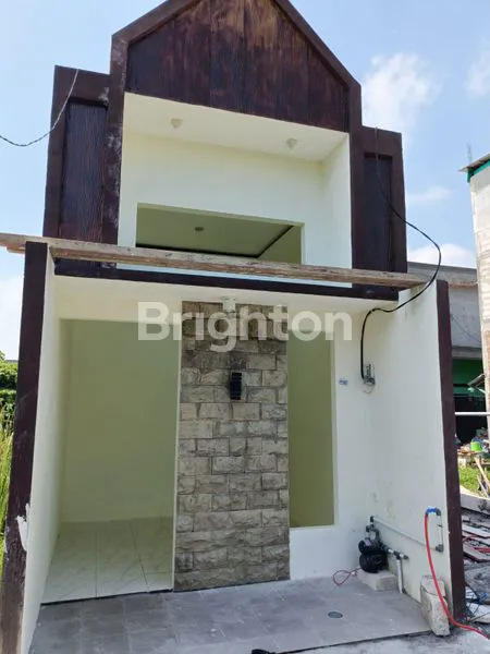 image RUMAH GRESS SIAP HUNI  (1)