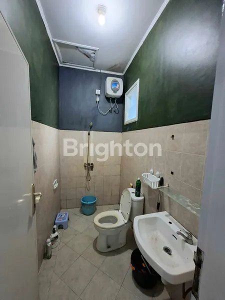 image RUMAH SATU LANTAI FURNISH DI PERUMAHAN BALIKPAPAN BARU  (4)