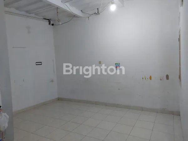 image RUMAH 2 LANTAI SIAP HUNI DI PERMATA DEPOK REGENCY (7)