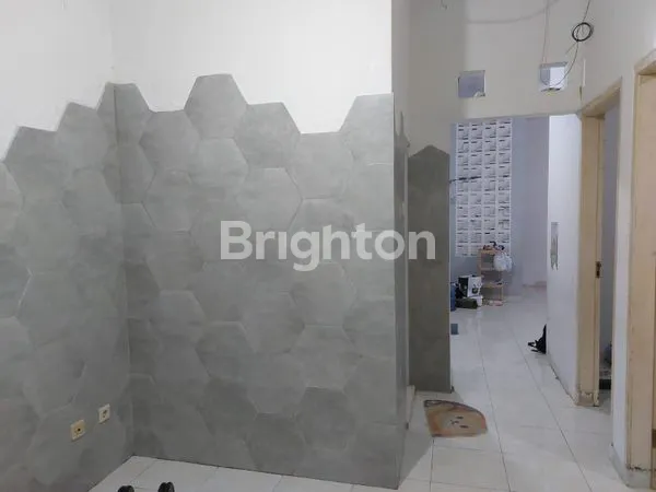 image RUMAH 2 LANTAI SIAP HUNI DI PERMATA DEPOK REGENCY (6)