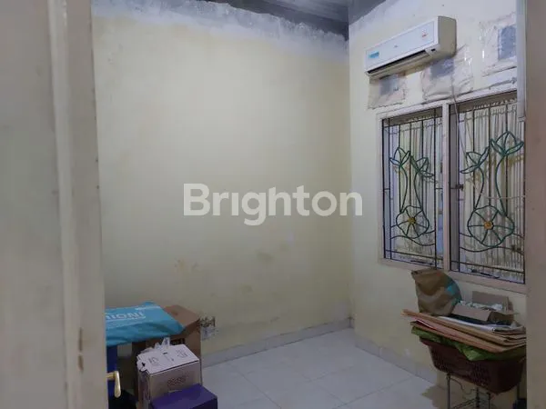 image RUMAH 2 LANTAI SIAP HUNI DI PERMATA DEPOK REGENCY (4)