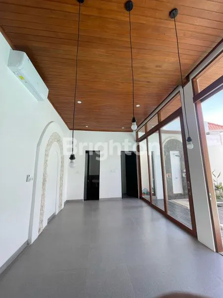 image VILLA STRATEGIS DI JANTUNG PARIWISATA PANTAI BATU BELIG (1)