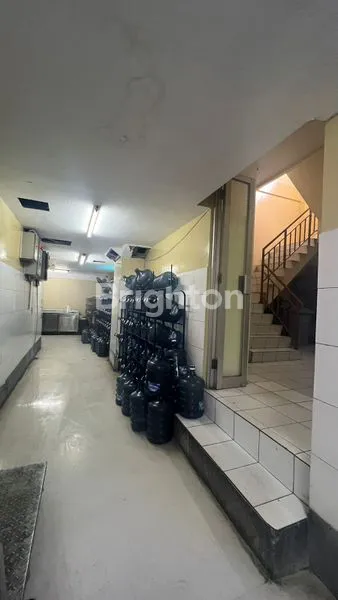 image JUAL GUDANG GANDENG 3 LT ,ELANG LAUT (8)