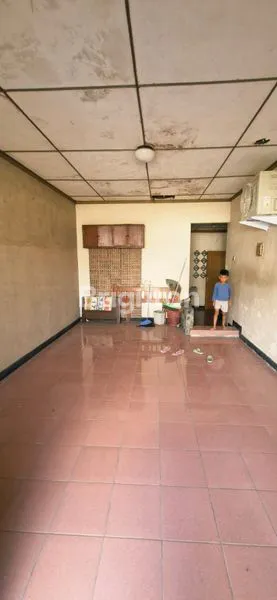 image RUMAH NYAMAN, SIAP HUNI DI LOKASI STRATEGIS. HARGA NEGO! (4)