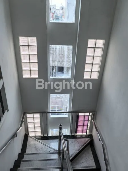 image RUMAH KETAPANG UTARA TAMAN SARI JAKARTA BARAT BEBAS BANJIR (4)