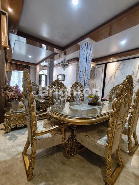 image RUMAH MEWAH 2.5 LANTAI DI CENGKARENG INDAH (3)