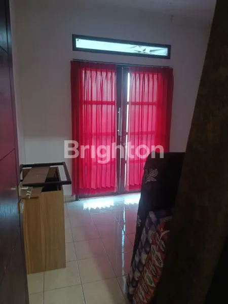 image RUMAH 2 LANTAI STRATEGIS DI GRAND TAMAN SARI, DEKAT TOL PALARAN (6)