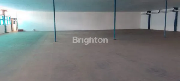 image DISEWAKAN GUDANG LUAS DI TELUK GONG JAKARTA UTARA (8)