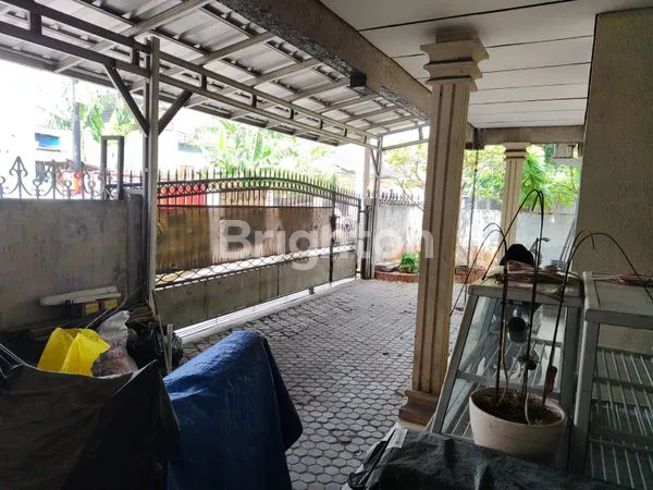 image RUMAH 1 1/2LT HOOK NYAMAN DAERAH PULOASEM RAWAMANGUN JAKARTA TIMUR (5)