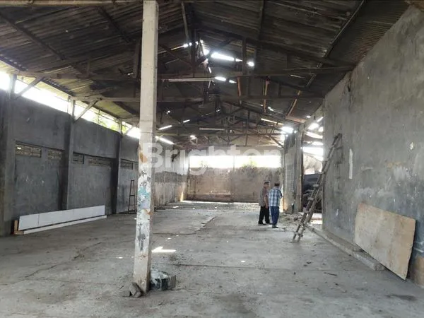image GUDANG LAMA BUTUH RENOV DI PINGGIR JALAN RAYA DAANMOGOT, JAKARTA BARAT (KODE RMRG 280) (8)