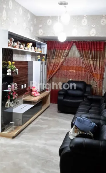 image DIJUAL APARTEMEN THE PEAK DIATAS TUNJUNGAN PLAZA  (2)